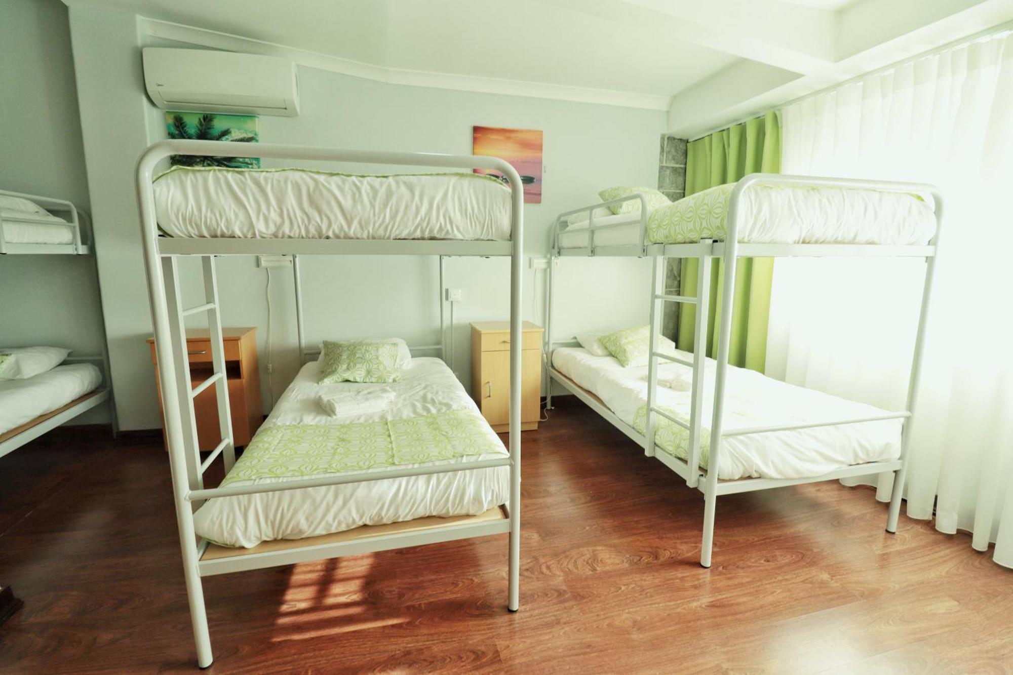 Hostel Jardins De Sao Luis セトゥーバル エクステリア 写真